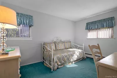 32 Ravenwood Drive, Kings Park, NY 11754 - Photo 14