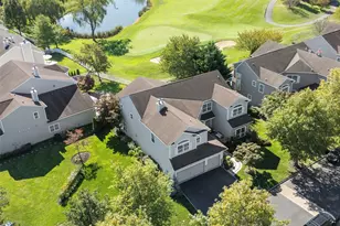 77 Hamlet Dr, Mount Sinai, NY 11766 - Photo 4