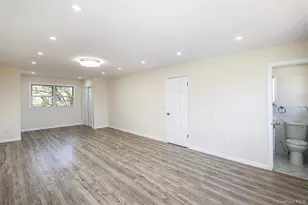 1 Deer Lake Dr, North Babylon, NY 11703 - Photo 24