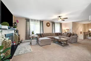 6 Farmstead Rd, New Windsor, NY 12553 - Photo 10