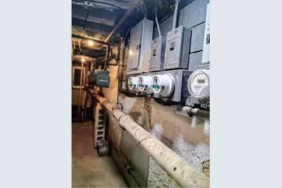 11734 Sutphin Boulevard, Jamaica, NY 11434 - Photo 10