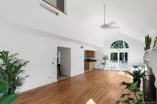 9 Wood Lot Ln, East Hampton, NY 11937 - Photo 2