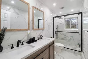 380 Montgomery Ave, West Babylon, NY 11704 - Photo 16