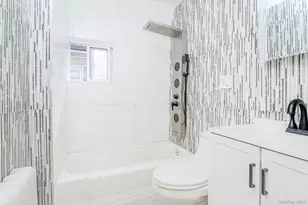 592 E 39th St, Brooklyn, NY 11203 - Photo 16