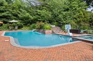 29 Pine Hill Rd, Great Neck, NY 11020 - Photo 44