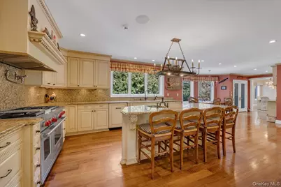29 Pine Hill Road, Great Neck, NY 11020 - Photo 12
