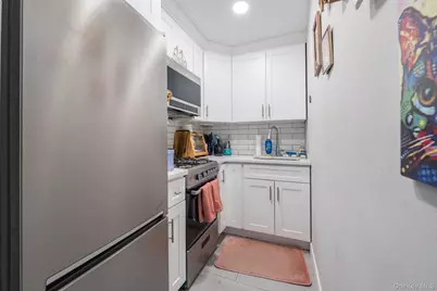 310 Riverside Boulevard #4K, Long Beach, NY 11561 - Photo 4