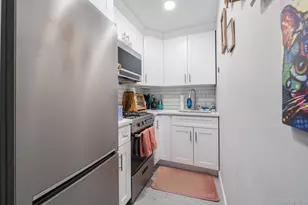 310 Riverside Blvd, Long Beach, NY 11561 - Photo 4