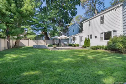 635 Secor Road, Hartsdale, NY 10530 - Photo 2