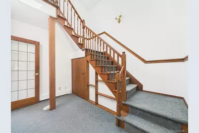 408 Briarwood Road, Massapequa, NY 11758 - Photo 18