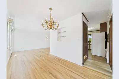 408 Briarwood Road, Massapequa, NY 11758 - Photo 8