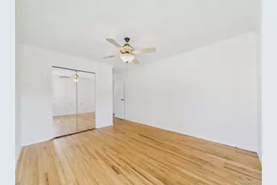 408 Briarwood Road, Massapequa, NY 11758 - Photo 16