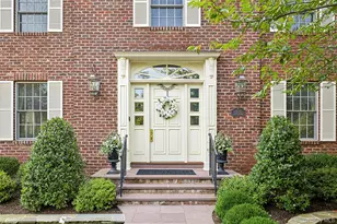 1270 Plandome Rd, Manhasset, NY 11030 - Photo 2