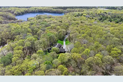 1750 Laurel Lake Drive, Mattituck, NY 11952 - Photo 4