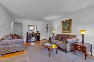 34C Warwick Pl, Yorktown Heights, NY 10598 - Photo 8