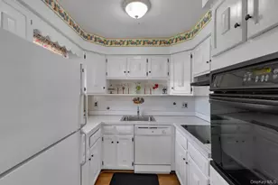 34C Warwick Pl, Yorktown Heights, NY 10598 - Photo 14