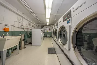 222 N Broadway #6G, Yonkers, NY 10701 - Photo 26