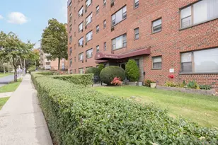 222 N Broadway, Yonkers, NY 10701 - Photo 8