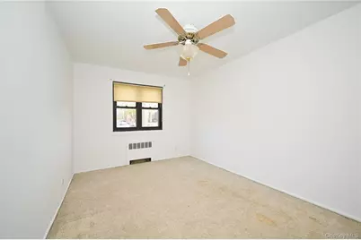 245-12 62 Avenue #G/3 Lower, Douglaston, NY 11362 - Photo 12