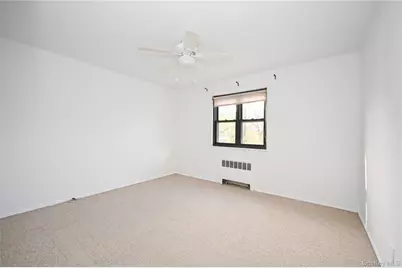 245-12 62 Avenue #G/3 Lower, Douglaston, NY 11362 - Photo 10