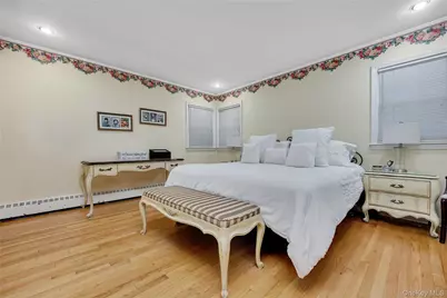 209 Brompton Road, Garden City, NY 11530 - Photo 38