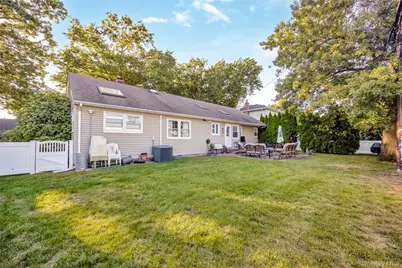 209 Brompton Road, Garden City, NY 11530 - Photo 10