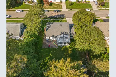 38 Oxford Road, Old Bethpage, NY 11804 - Photo 4