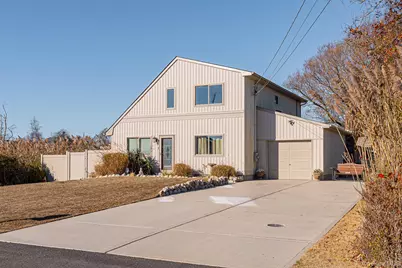 304 S Dunton Avenue, Patchogue, NY 11772 - Photo 2