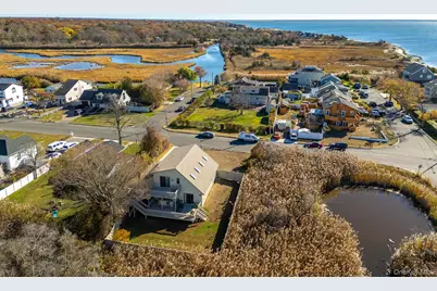 304 S Dunton Avenue, Patchogue, NY 11772 - Photo 8