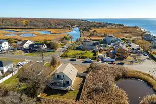 304 S Dunton Ave, Patchogue, NY 11772 - Photo 8