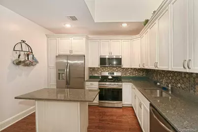 123 Emanuel Way, East Meadow, NY 11554 - Photo 10