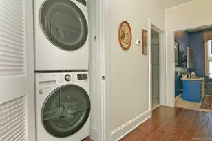 123 Emanuel Wy, East Meadow, NY 11554 - Photo 16