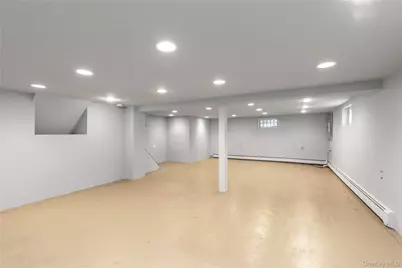 2845 Whaleneck Drive, Merrick, NY 11566 - Photo 18