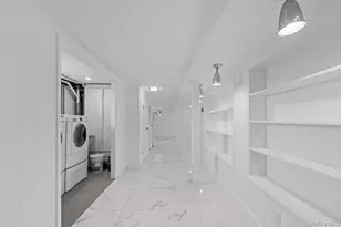 189-18 Tioga Dr, Saint Albans, NY 11412 - Photo 24