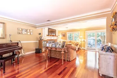 14 Vega Drive, Shoreham, NY 11786 - Photo 16