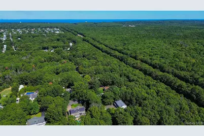 14 Vega Drive, Shoreham, NY 11786 - Photo 48