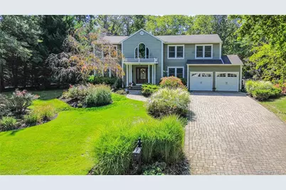 14 Vega Drive, Shoreham, NY 11786 - Photo 50