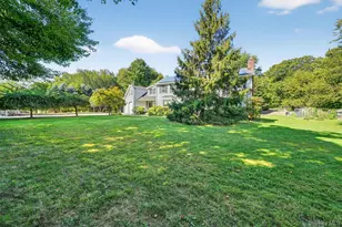 11 Knollwood Dr, Ossining, NY 10562 - Photo 2