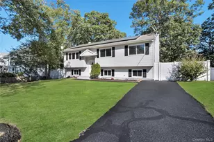 165 N 27th St, Wyandanch, NY 11798 - Photo 2