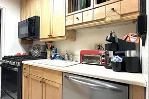 1085 Warburton Ave, Yonkers, NY 10701 - Photo 4