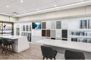 27 Sequoia Cir, Manhasset, NY 11030 - Photo 4