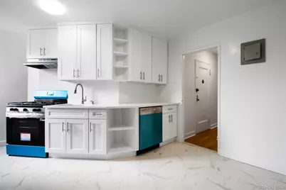 485 Bronx River Road #B63, Yonkers, NY 10704 - Photo 4