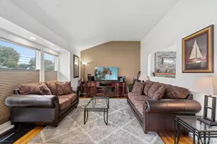 10 Riverdale Ave, Oakdale, NY 11769 - Photo 2