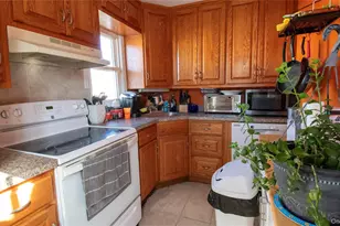 2810 1st Pl, Baldwin, NY 11510 - Photo 2