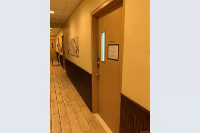 249-02 Jericho Turnpike #202, Floral Park, NY 11001 - Photo 10