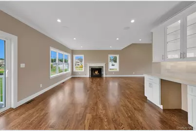 176 Southern Boulevard, Nesconset, NY 11767 - Photo 6