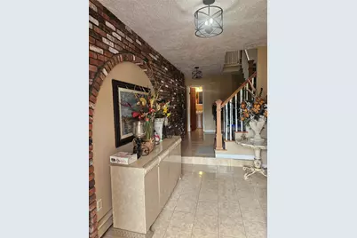 5 Lincoln Avenue, Smithtown, NY 11787 - Photo 4