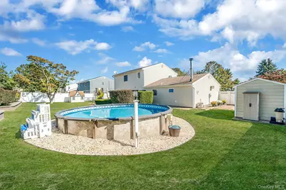 10 Munson Street, Medford, NY 11763 - Photo 26