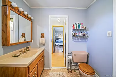 10 Munson Street, Medford, NY 11763 - Photo 14