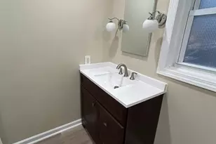 110 Topland Rd, White Plains, NY 10605 - Photo 28